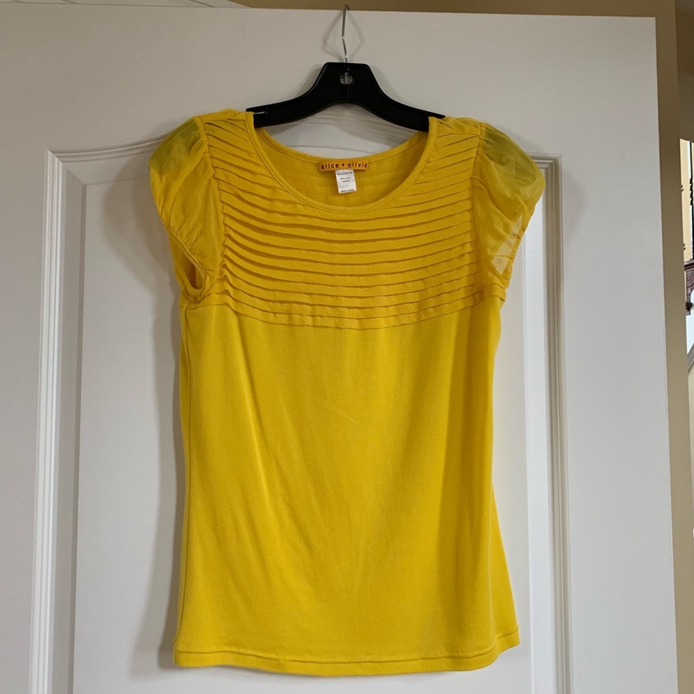 Alice and Olivia top